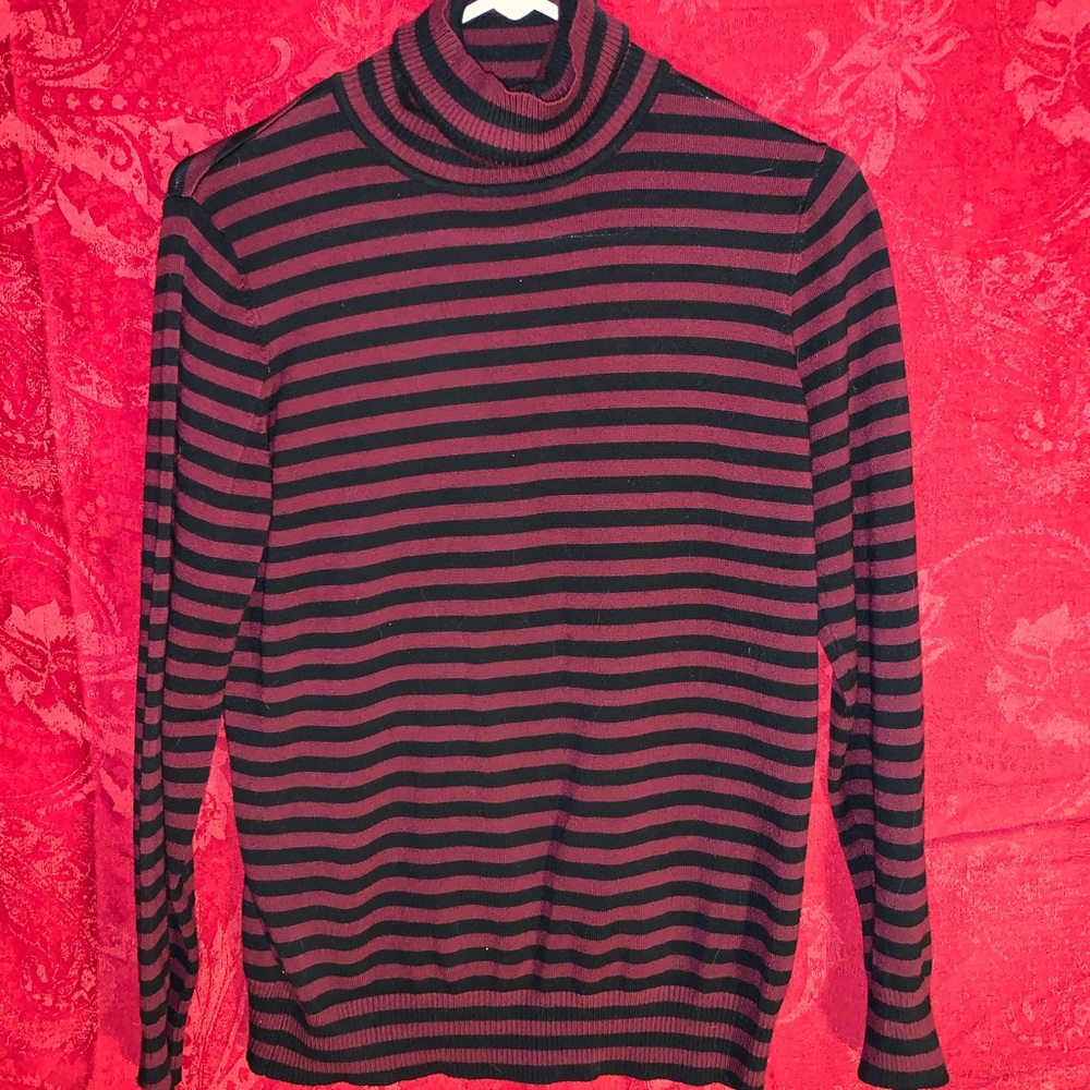 Black/Red Striped Long Sleeve Turtleneck